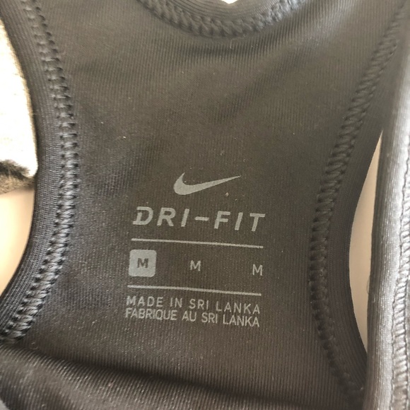 *SOLD* TWO Nike dri-fit sports bras Medium - Picture 2 of 3